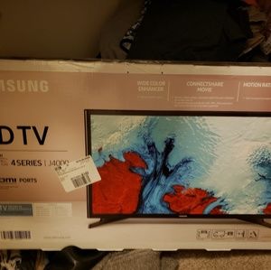 32 inch HDTV